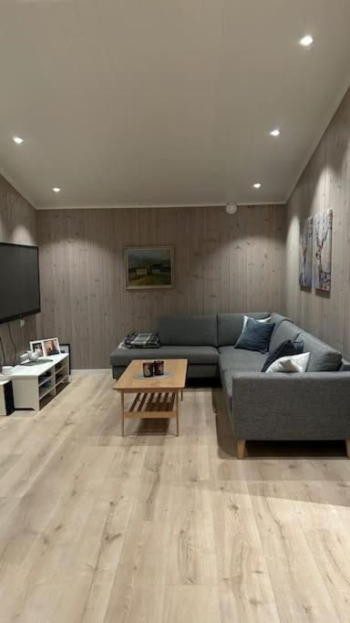 Mountainside Lodge - Breivikeidet Tromsø Eksteriør billede